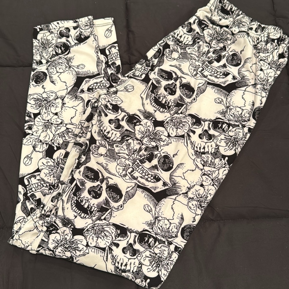 Agnes & Dora Skull leggings - Picture 5 of 6